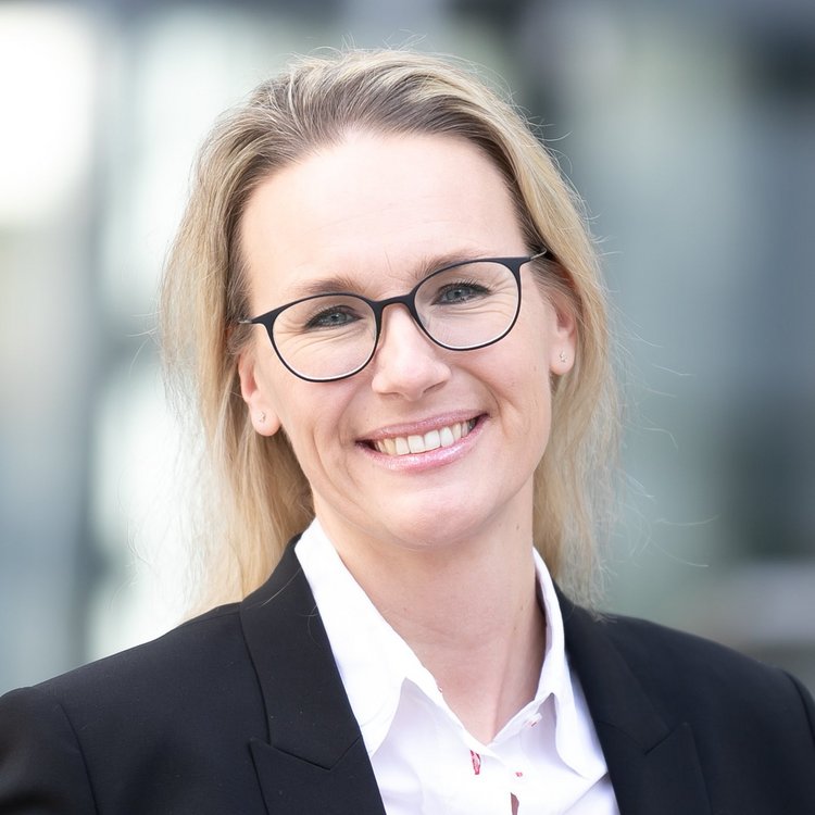 Christina Hirschl