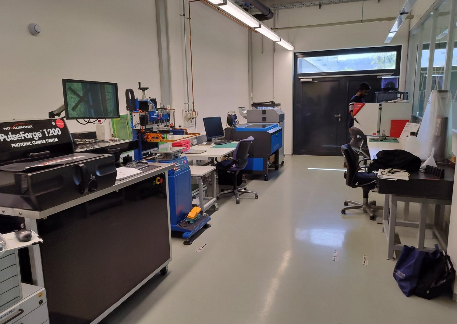 the new lab with equipment