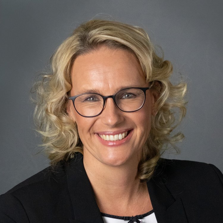 Porträt Christina Hirschl